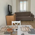 Homestay Is Bangius